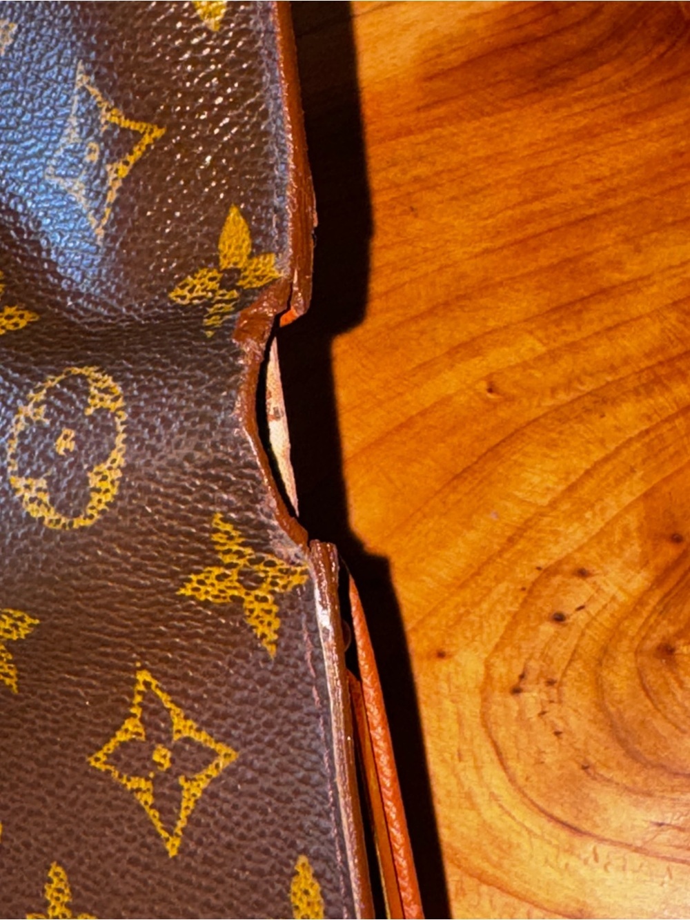 Louis Vuitton French purse, compact, wallet, kiss, lock, monogram, canvas, brown - Picture 16 of 16
